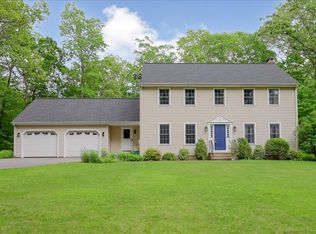 109 Edstrom Rd, Marlborough, CT 06447