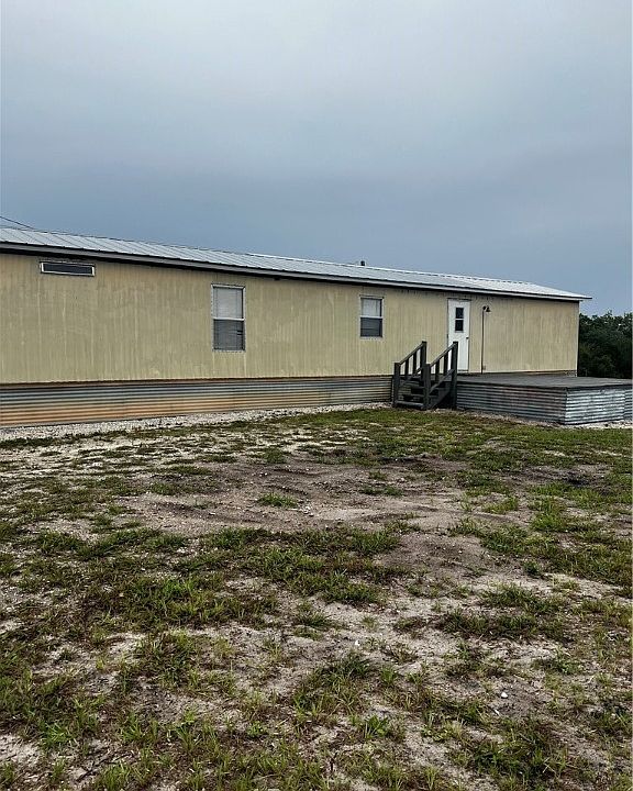 1st image of 136 Saint Lucie St