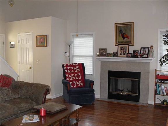 3rd image of 1838 River Birch Ct