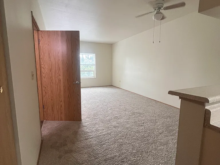 Northbrook Place Apartments — Photo 24