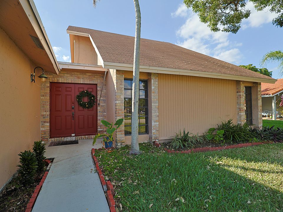 1st image of 4051 NW 93rd Way