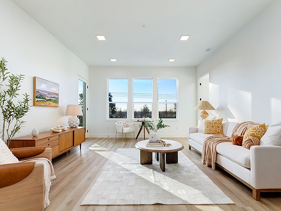 South Facing Unit