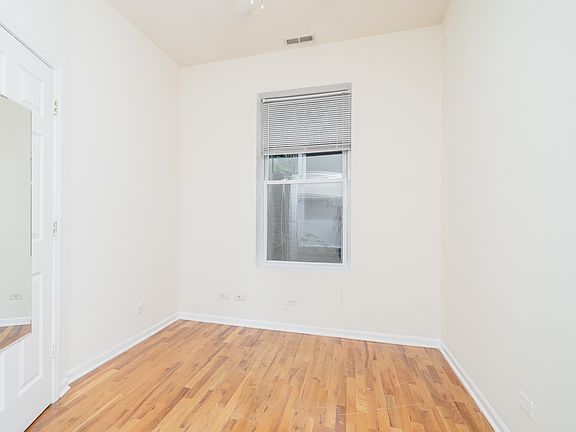 5th image of 2123 W Schiller St APT 2F