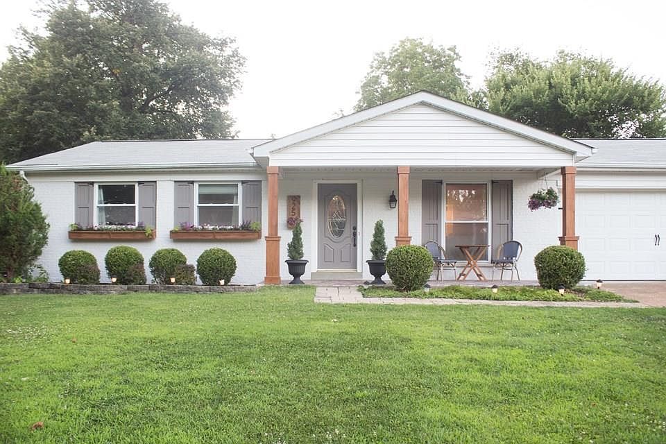 2nd image of 4806 Viking Dr