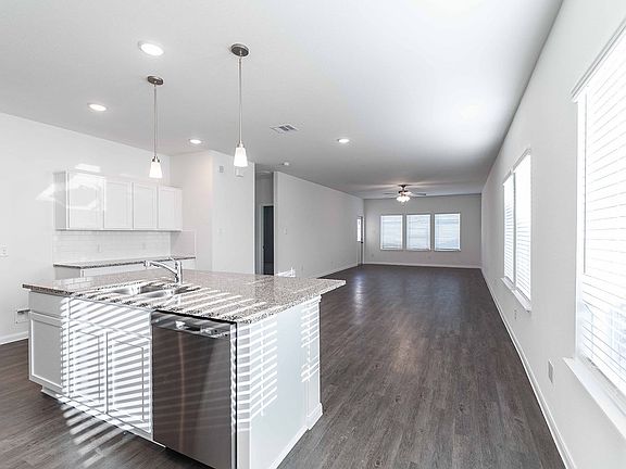 3rd image of 13009 Blue Flora Dr