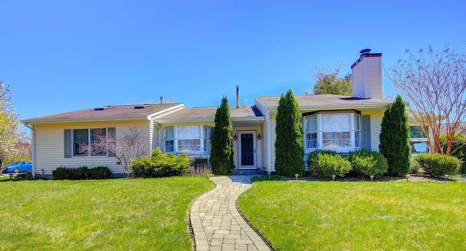 26 Cranberry Dr photo 1