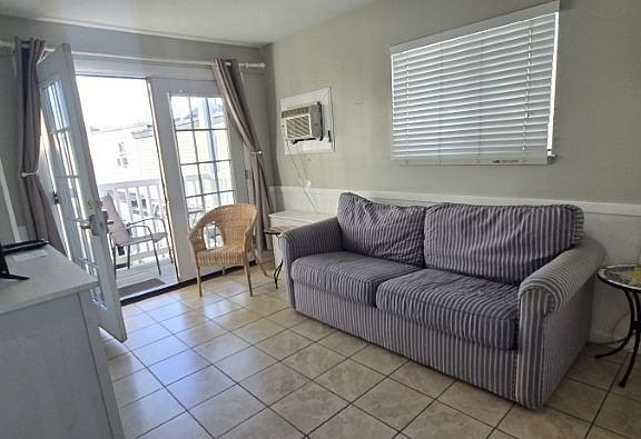 3rd image of 12 G St APT 45