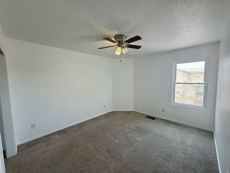 7701 Banyon Ave NW — Photo 25