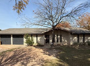 804 E Applegate Dr, Austin, TX 78753