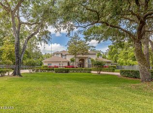 3 Moss Point Dr, Ormond Beach, FL 32174