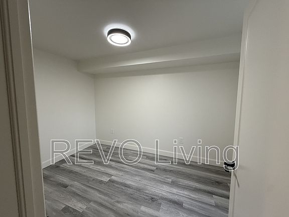 3rd image of 7800 Lundys Ln Unit 222