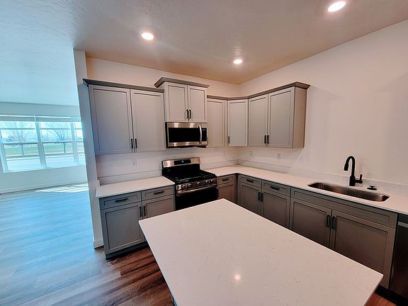 4th image of 1842 Jonsson Park Ln