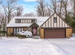 29 Terrace Ct, Plainwell, MI 49080