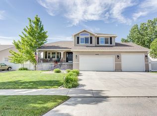 4863 W Park Village Dr, West Jordan, UT 84081