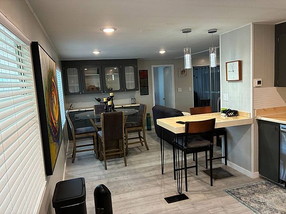 4th image of 974 E Eleuthera Ave #155