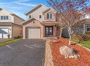 664 Brandenburg Blvd, Waterloo, ON N2T 2V4