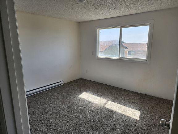 5th image of 518 NW 6th St APT 3