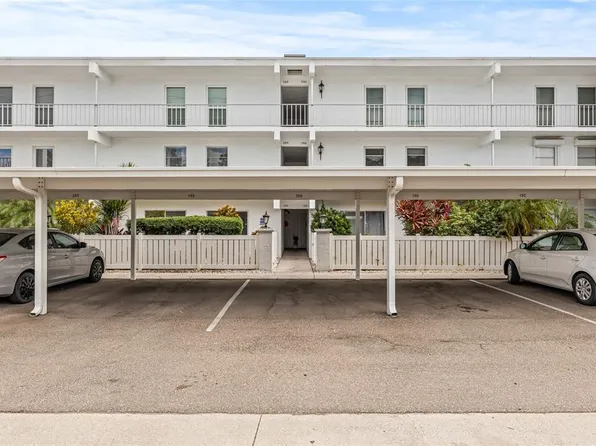 1655 S Highland Ave APT J390, Clearwater, FL 33756