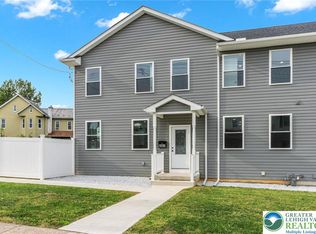 2001 2nd Ave, Whitehall, PA 18052