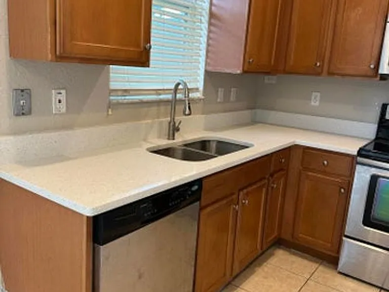 5012 Starblaze Dr — Photo 1