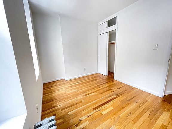 4th image of 220 E 85th St #3EK