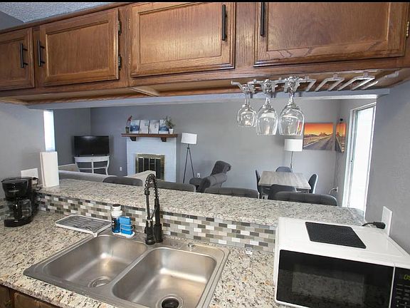 5th image of 3950 Shagbark Ct