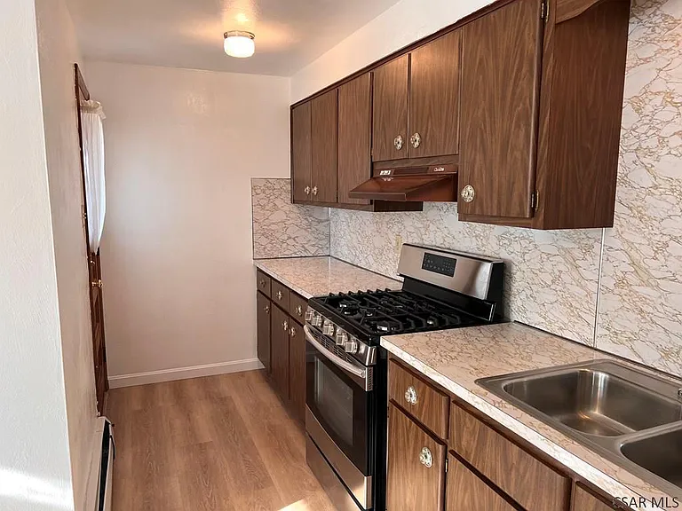 129 Lulay St #4 — Photo 15