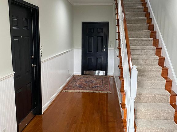 2nd image of 43 N Main St #43