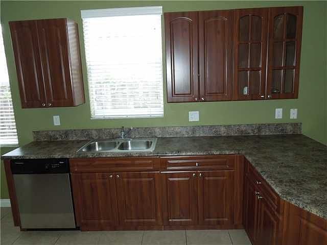 2nd image of 14021 SW 52nd St