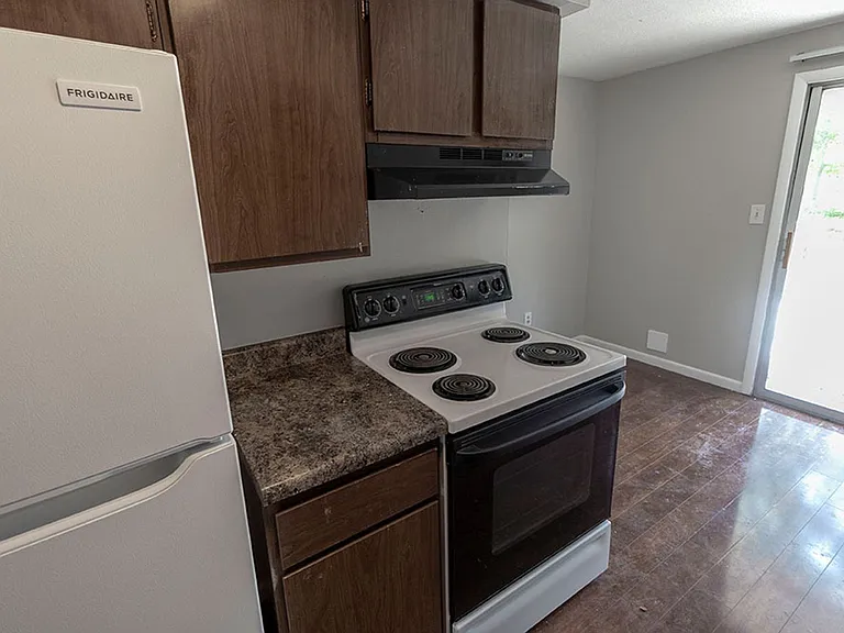 1309 N Golf Blvd #B — Photo 9