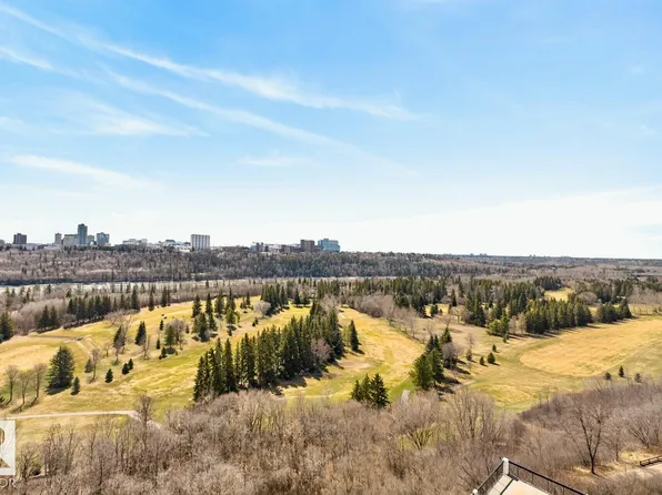 11307 99th Ave NW #605, Edmonton, AB T5K 0H2