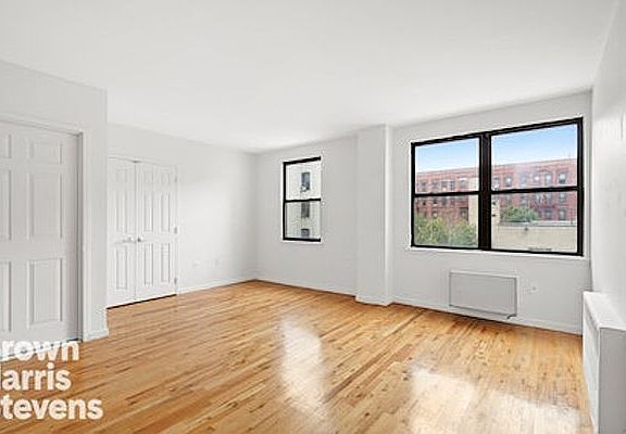 3rd image of 279 W 117th St APT 6L