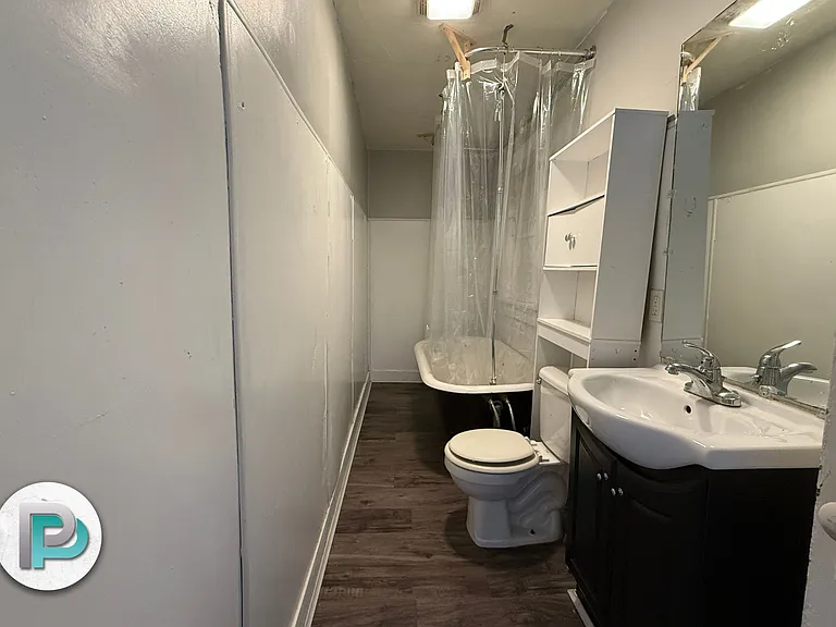1448 N Monroe Ave — Photo 8