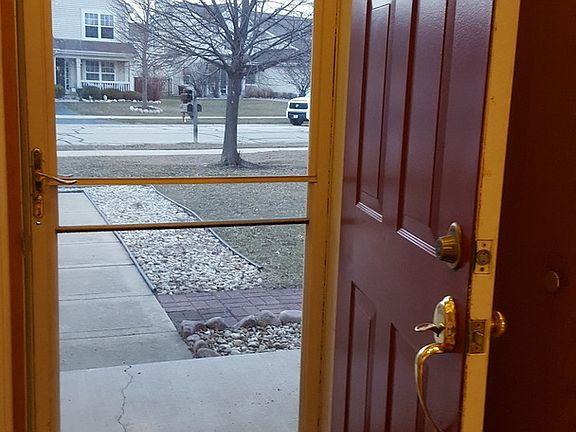 2nd image of 21427 Abbey Ln