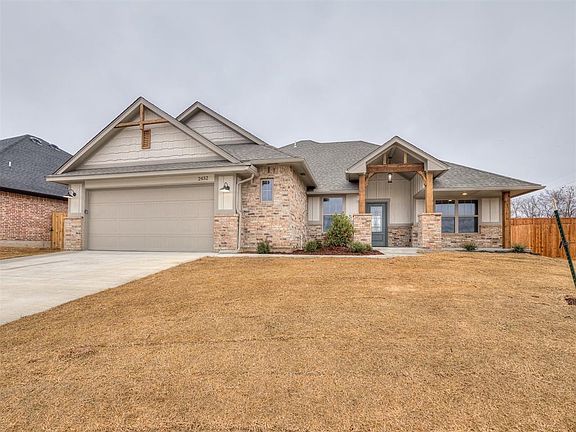 2nd image of 2432 Creekview Trl