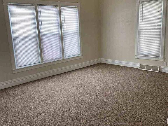 5th image of 1418 Ross St