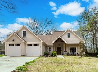 359 Enchanted Dr, Enchanted Oaks, TX 75156