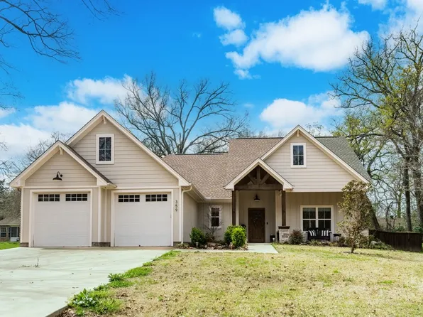 359 Enchanted Dr, Enchanted Oaks, TX 75156