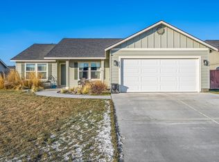 6302 Robert Wayne Dr, Pasco, WA 99301