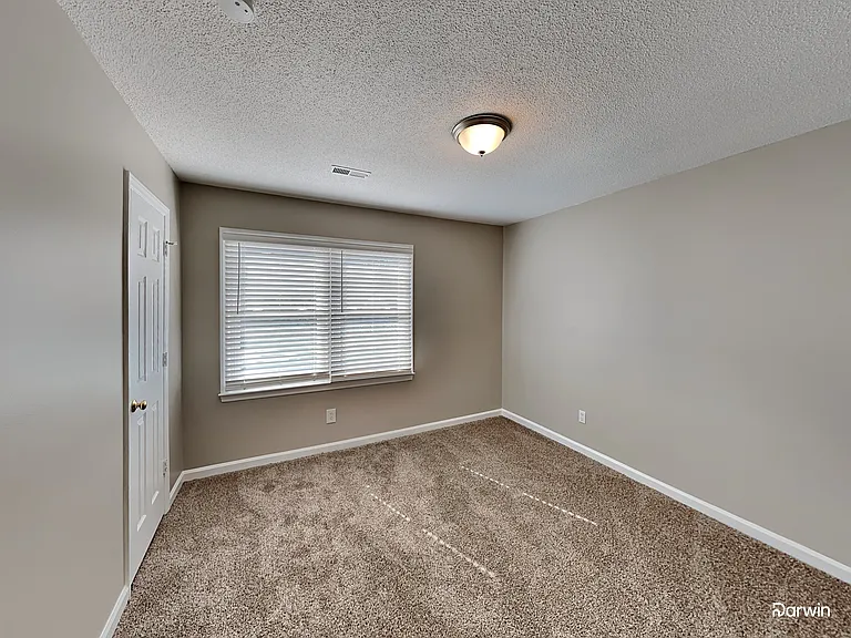 4 Delwin Ct — Photo 23