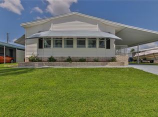 207 50th Avenue Plz W, Bradenton, FL 34207
