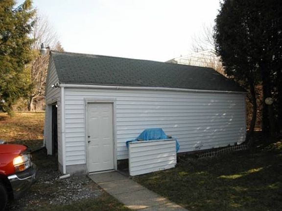 Photo 11