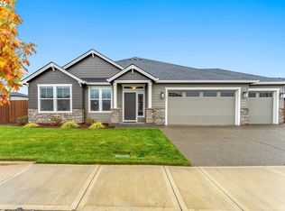 8015 NE 172nd Ave, Vancouver, WA 98682