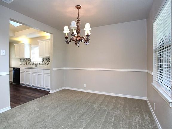4th image of 7202 Dalewood Ln