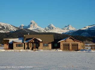 4449 Summit View Dr, Driggs, ID 83422