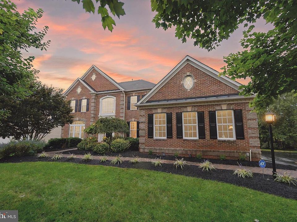 1st image of 42662 Gulicks Landing Ct