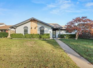 2118 Briarmeadow Dr, Garland, TX 75044