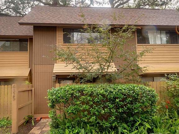 2nd image of 4325 NW 41st Pl