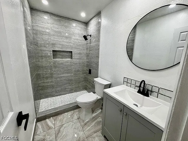 1245 SE 8th St #101 — Photo 7