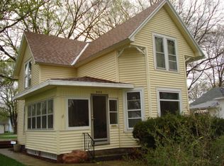 805 Weare St, Woodbine, IA 51579